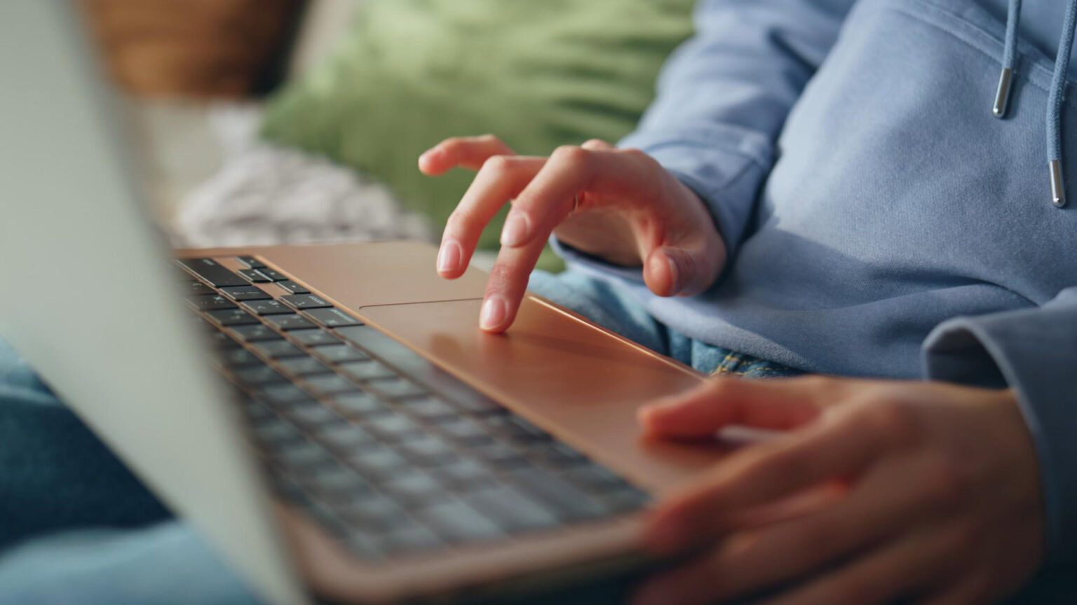 A user browses a fast and well-built website